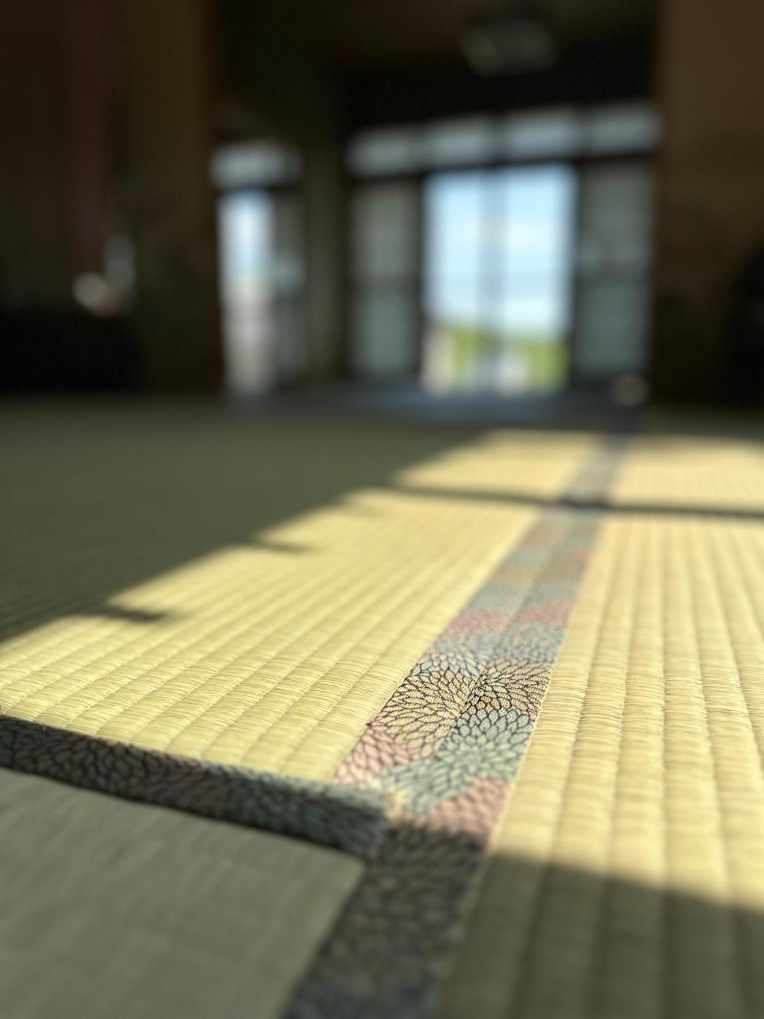 青森伝統芸能を楽しめる繭子の宿 Hachinohe Exterior foto